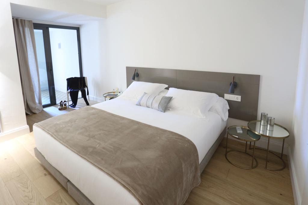 Apartaments Placa Del VI ジローナ エクステリア 写真