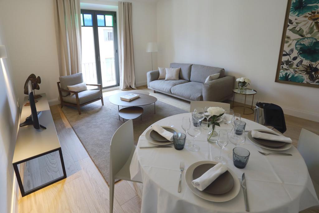 Apartaments Placa Del VI ジローナ エクステリア 写真