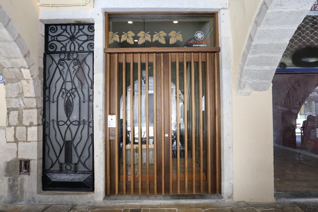 Apartaments Placa Del VI ジローナ エクステリア 写真