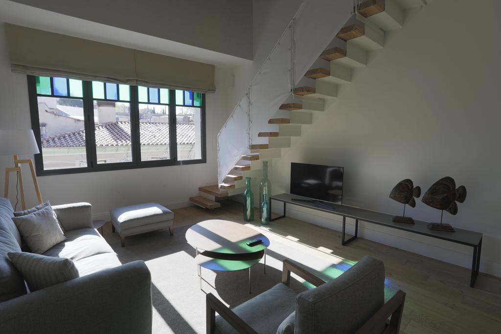Apartaments Placa Del VI ジローナ エクステリア 写真